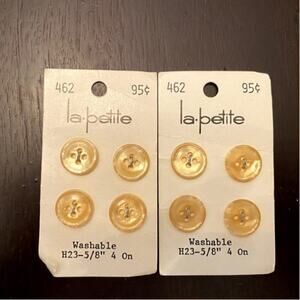 La Petite Yellow Buttons - Vintage